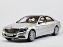 1:18 - Norev - Mercedes-Benz - S500 W222 - 2013 - Gris Plata - Calle - 1